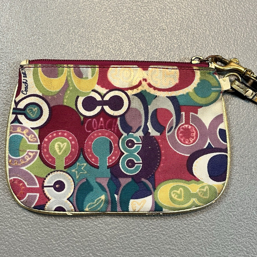 Coach Wristlet Multicolor Poppy Colorful Graffiti Metallic Gold Trim Y2K FLAWS